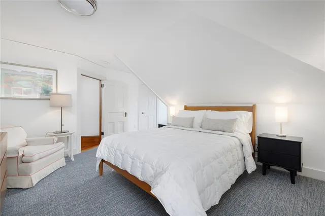 $18,500 | 14 Greenough Place, Unit B, Newport, RI 02840