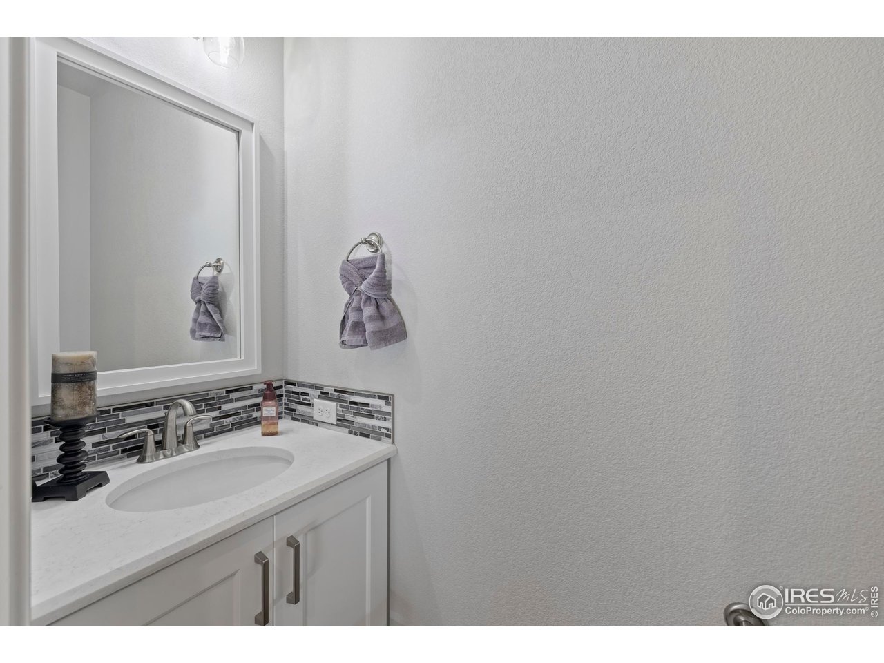 7142 Cottage Court Timnath, CO 80547 - Photo 6 of 29 Powder Bathroom
