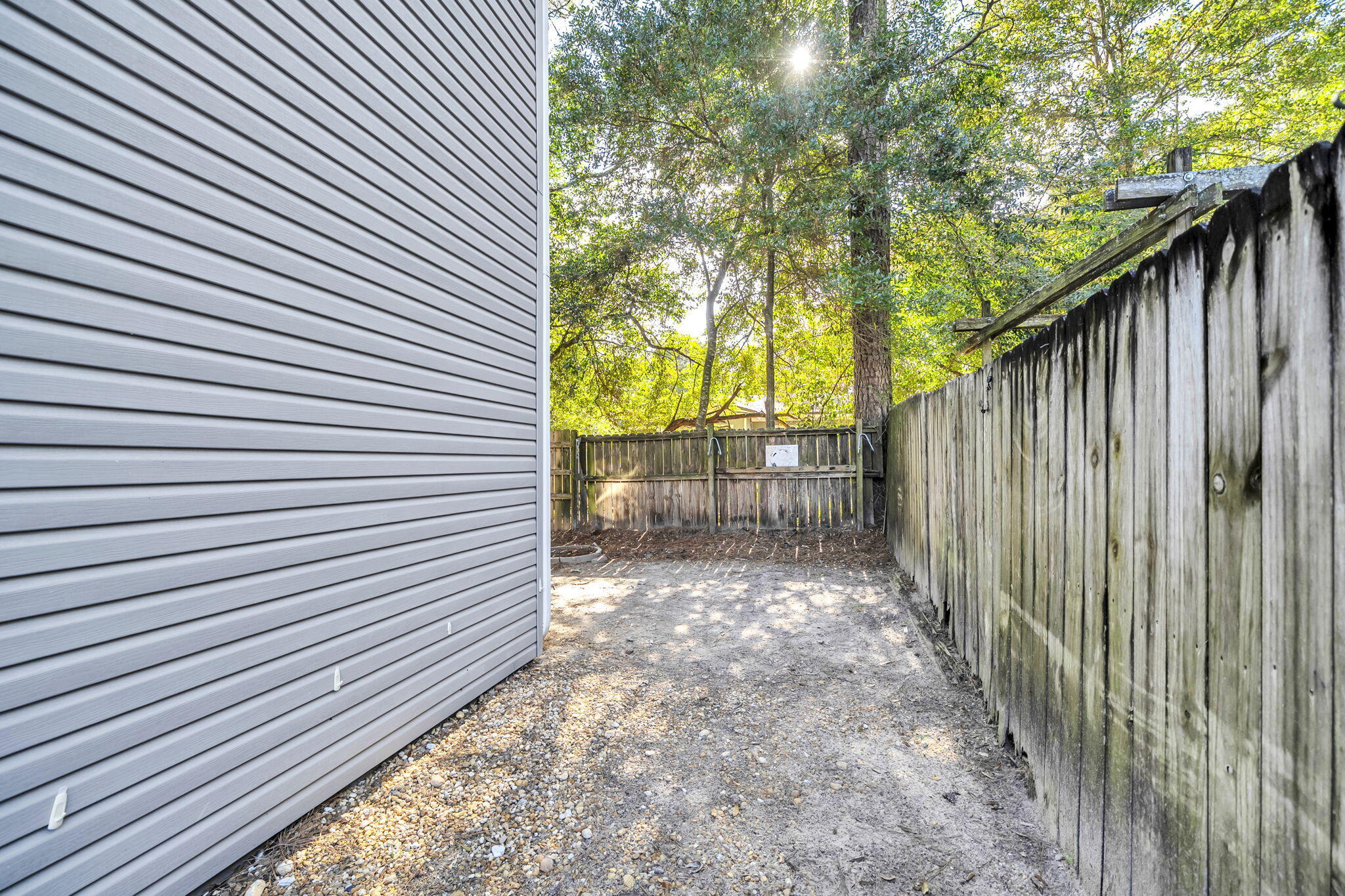 609 East Edney Avenue Crestview, FL 32539 - Photo 28 of 29 27-web-or-mls-DSC07522