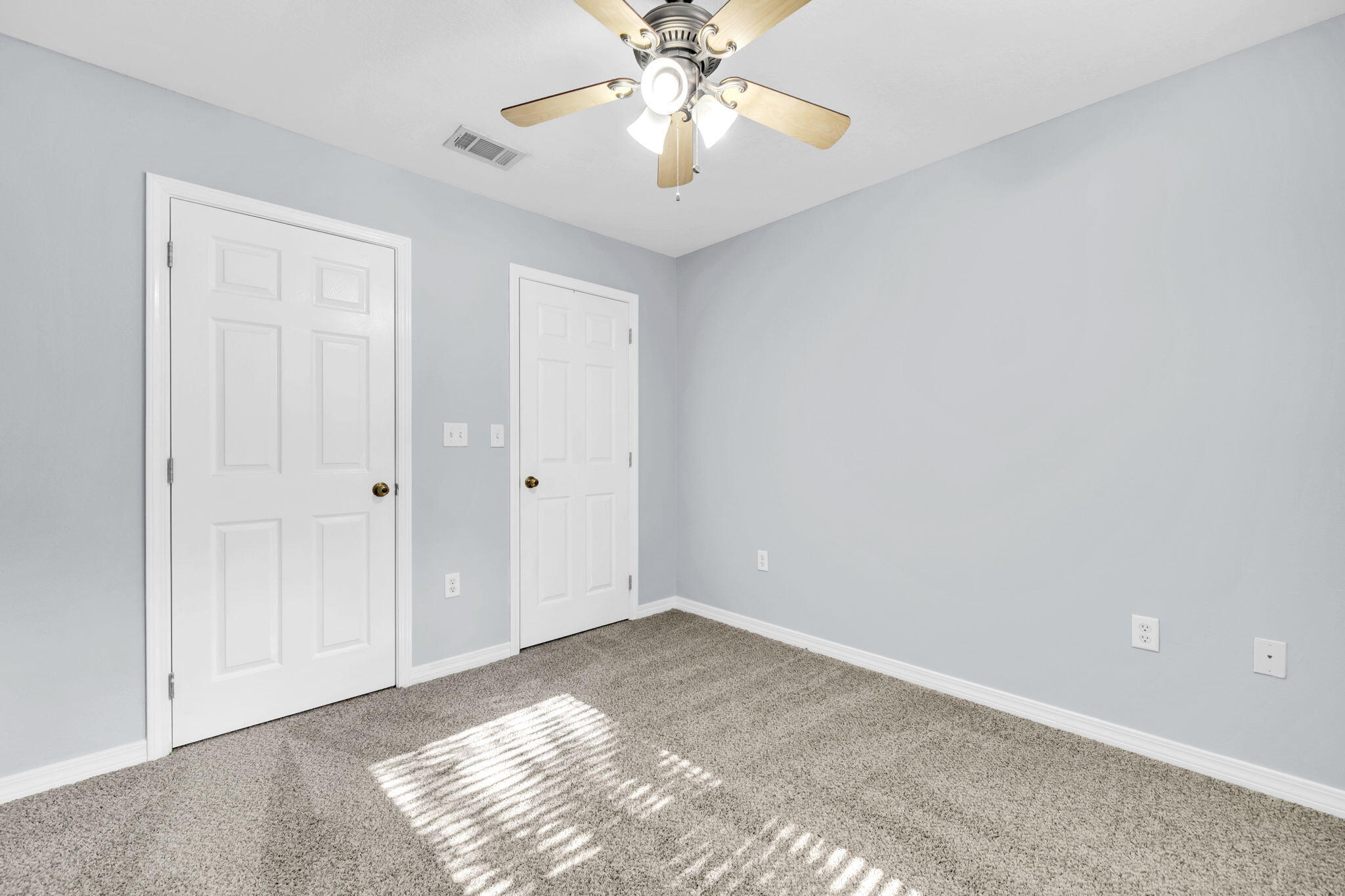 609 East Edney Avenue Crestview, FL 32539 - Photo 4 of 29 26-web-or-mls-DSC07517