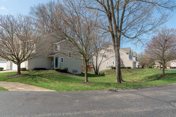 $369,900 | 12670 Broadmoor Place, Grand Haven, MI 49417