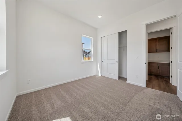 $749,990 | 932 Lucas Avenue, Unit 21, Buckley, WA 98321