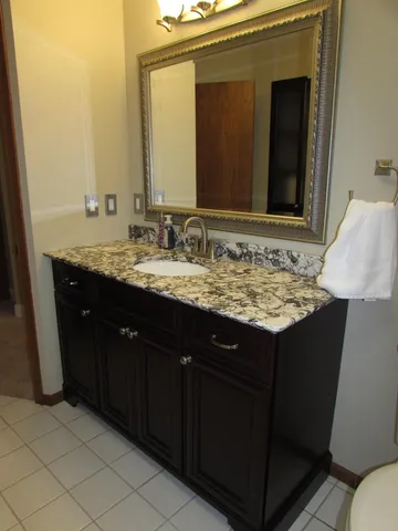 $430,000 | 1600 South Prairie Avenue, Fairmont, MN 56031