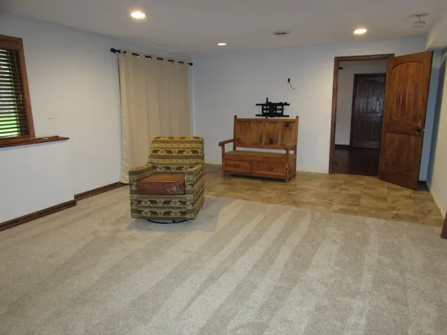 $430,000 | 1600 South Prairie Avenue, Fairmont, MN 56031