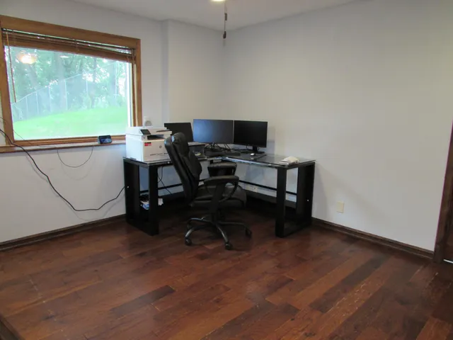 $430,000 | 1600 South Prairie Avenue, Fairmont, MN 56031