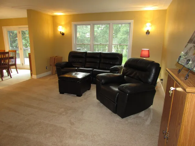 $430,000 | 1600 South Prairie Avenue, Fairmont, MN 56031