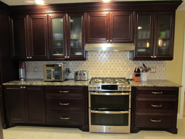 $430,000 | 1600 South Prairie Avenue, Fairmont, MN 56031