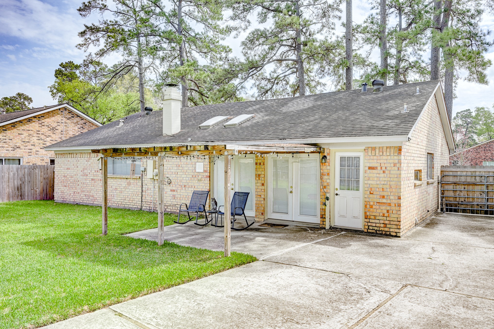 2507 Whispering Springs Drive Spring, TX 77373 - Photo 41 of 44