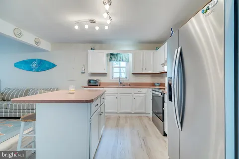 $489,000 | 13 Columbia Avenue, Ocean View, DE 19970
