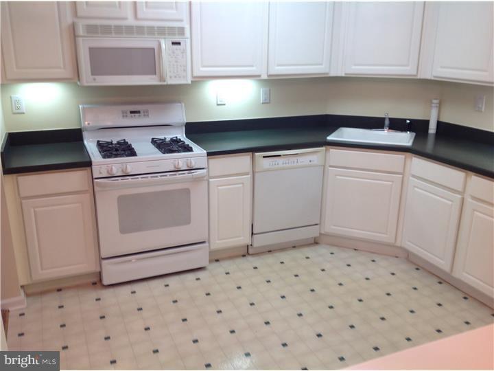 5 Pizzullo Road Hamilton, NJ 08690 - Photo 4 of 15