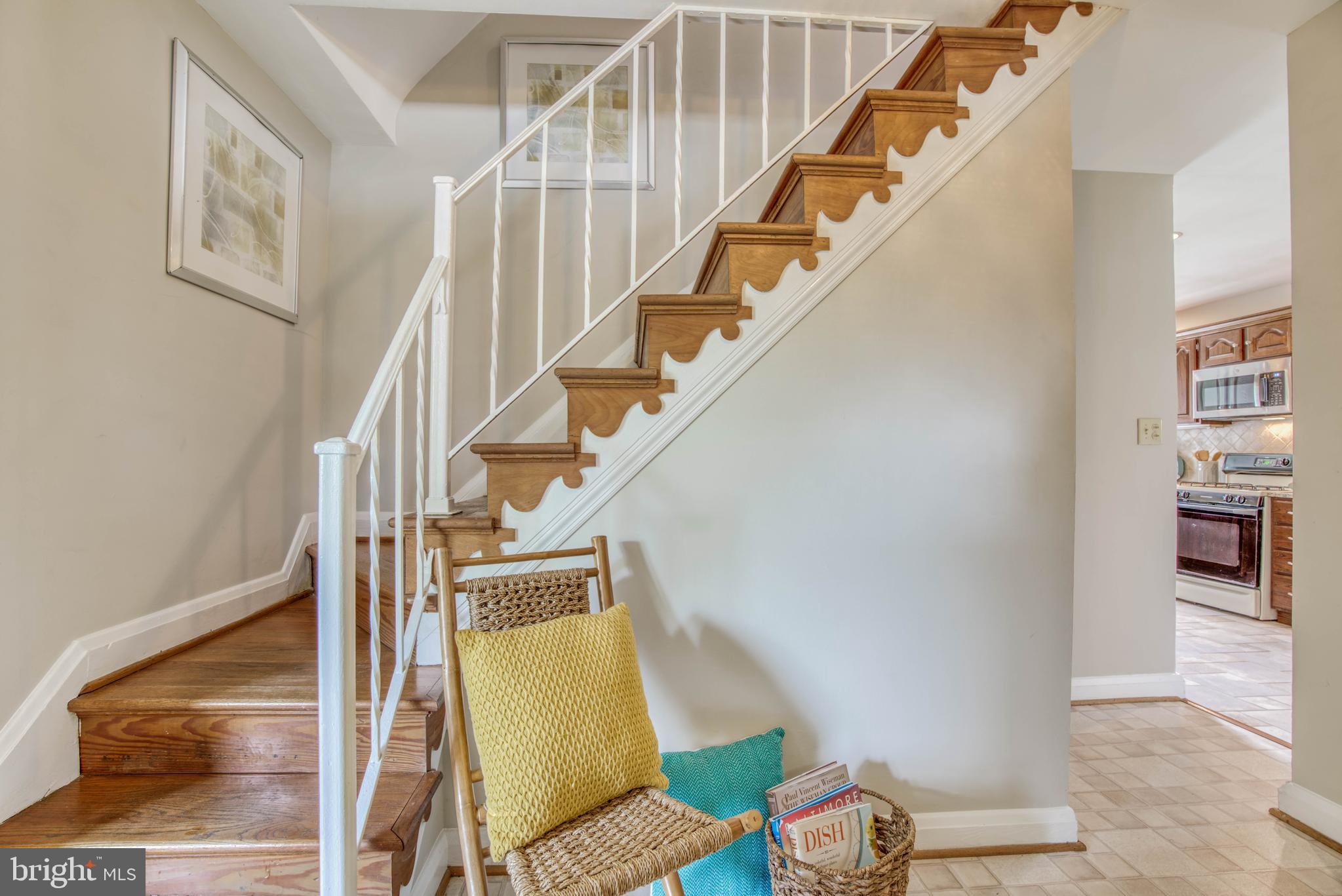 515 Windwood Road Baltimore, MD 21212 - Photo 2 of 62