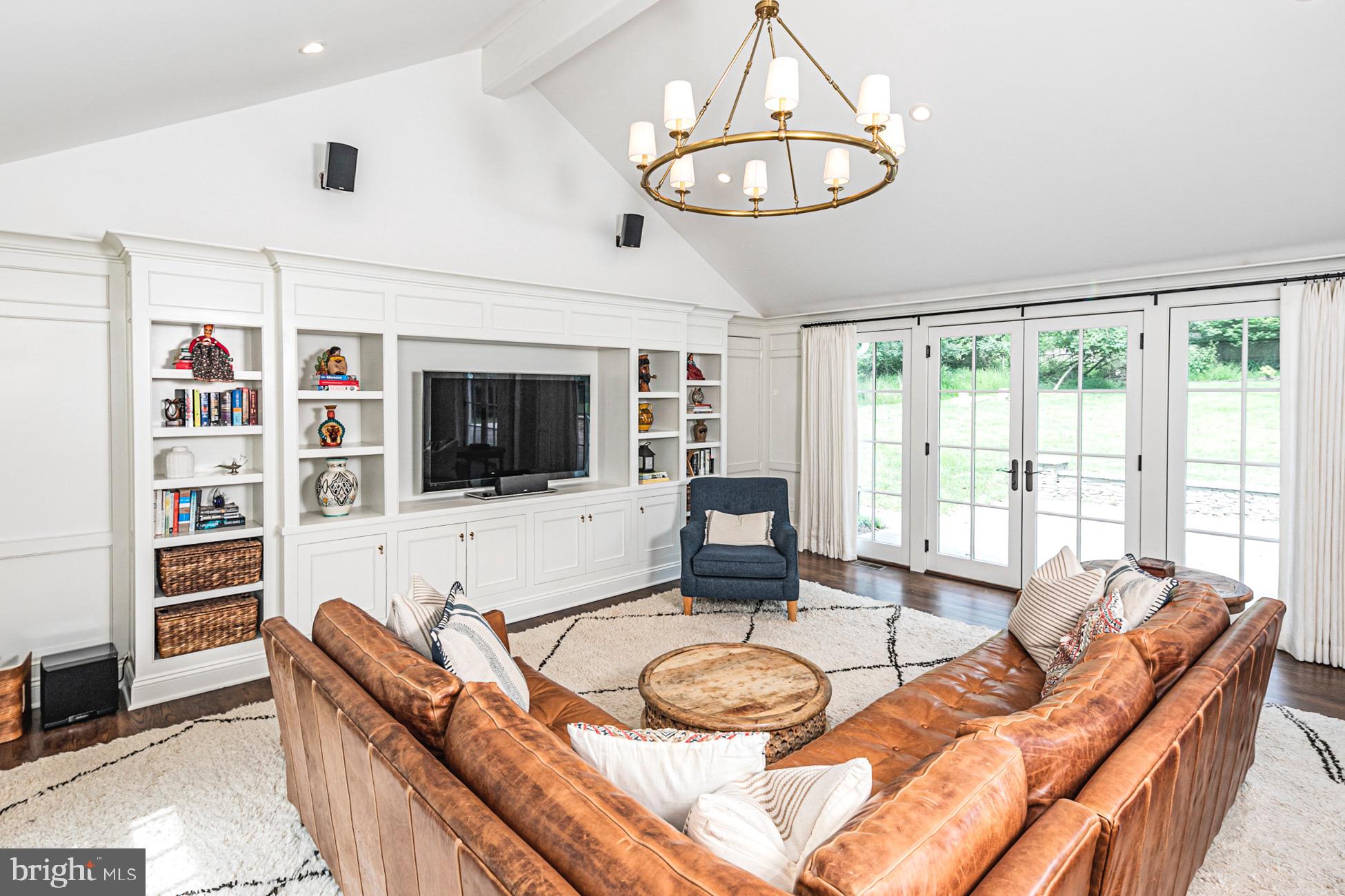 38 Pardee Circle Princeton, NJ 08540 - Photo 19 of 42 Family Room with French Doors to Stone Terrace