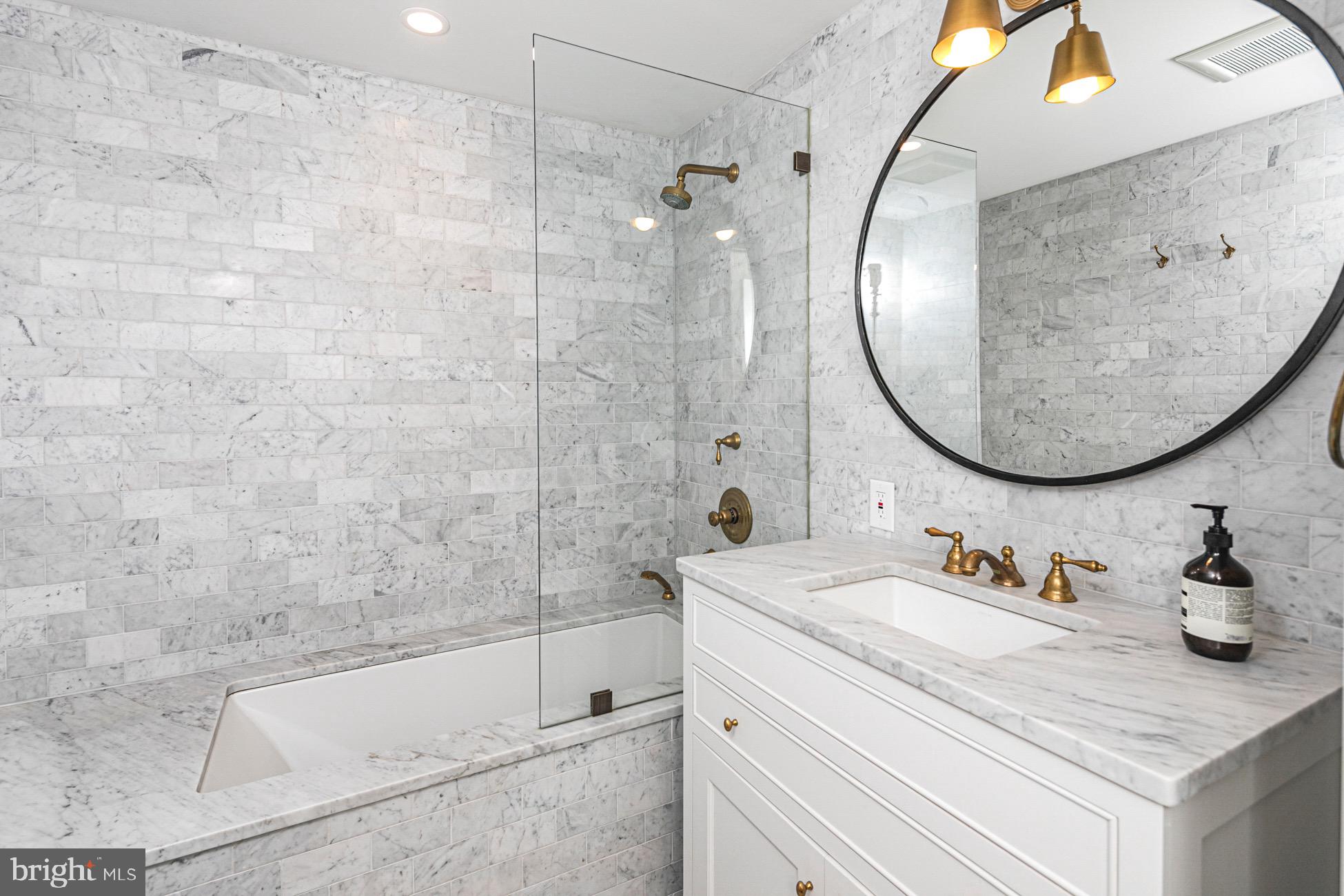 38 Pardee Circle Princeton, NJ 08540 - Photo 35 of 42 Bedroom 2 Full Bath