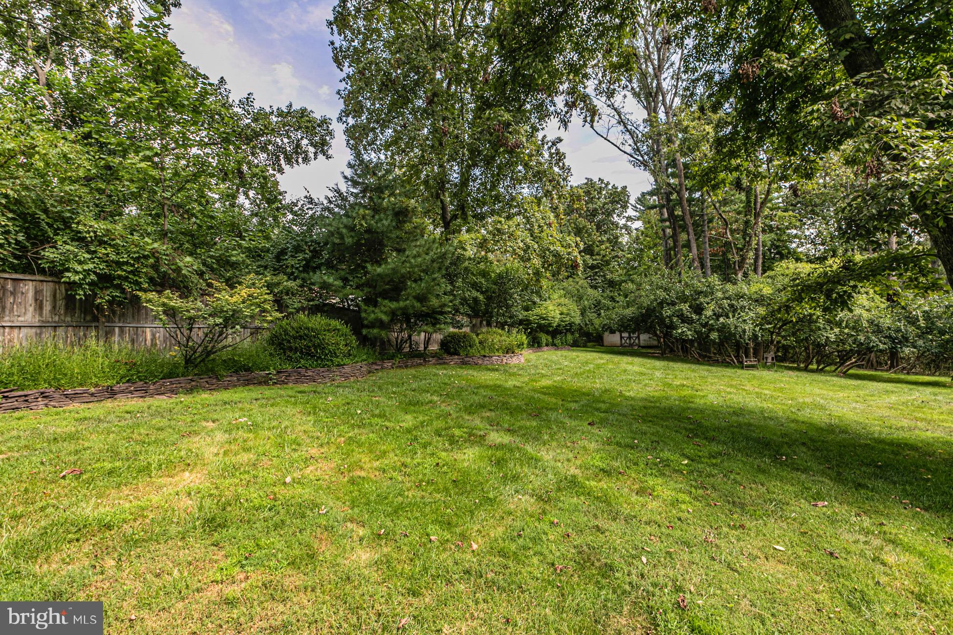 38 Pardee Circle Princeton, NJ 08540 - Photo 42 of 42 Backyard