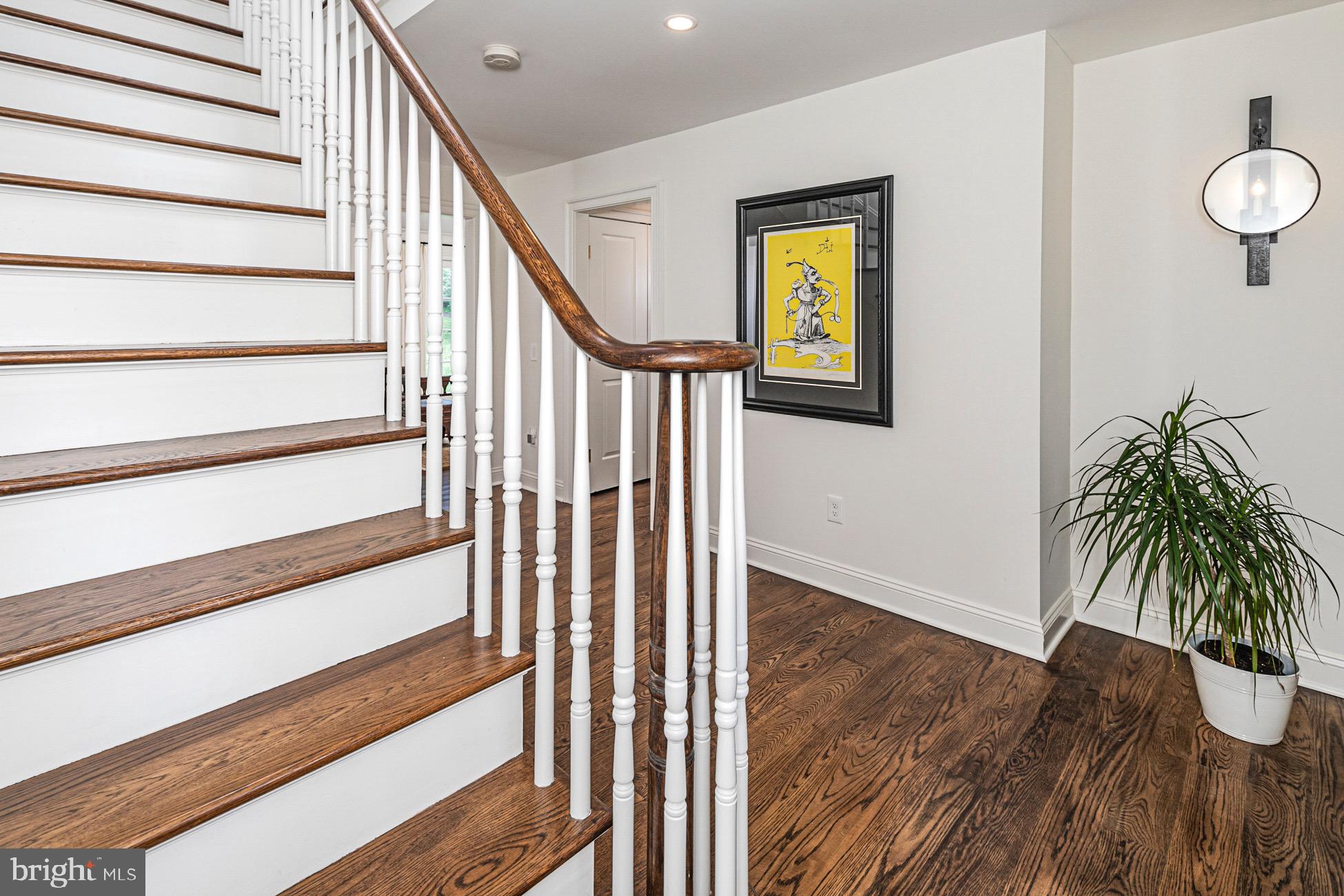 38 Pardee Circle Princeton, NJ 08540 - Photo 8 of 42 Staircase to Second Floor