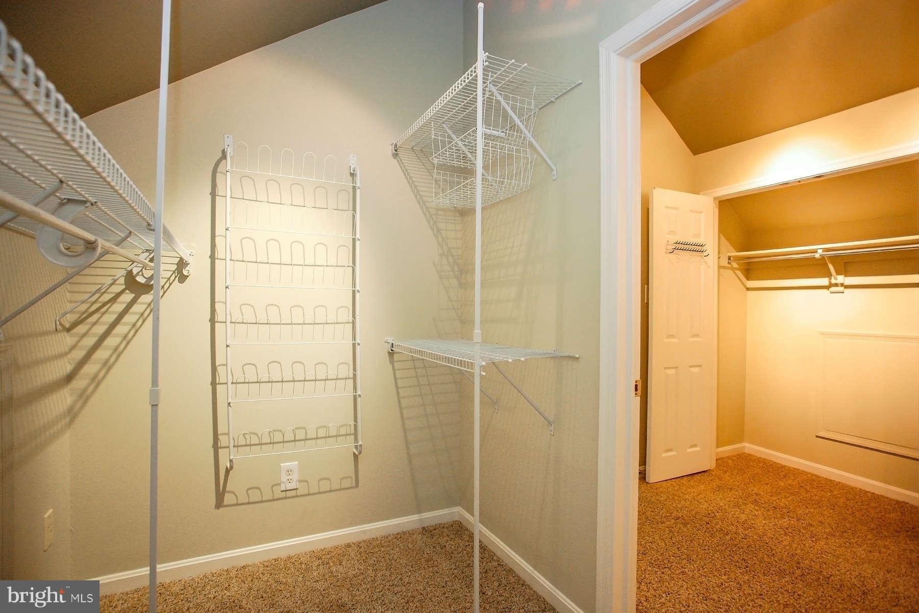 1556 Trails Edge Lane Reston, VA 20194 - Photo 16 of 30 Bedroom Master