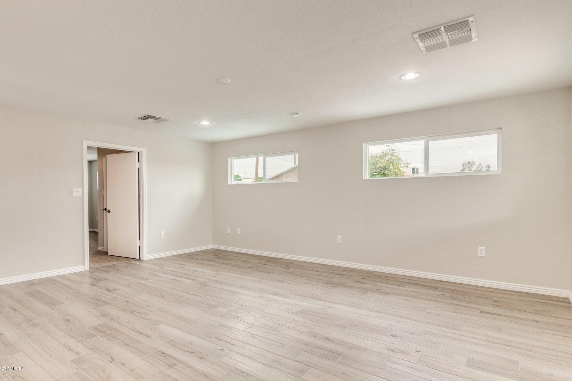 3635 East Granada Road Phoenix, AZ 85008 - Photo 7 of 20 0007-Granada - 3635 (7)
