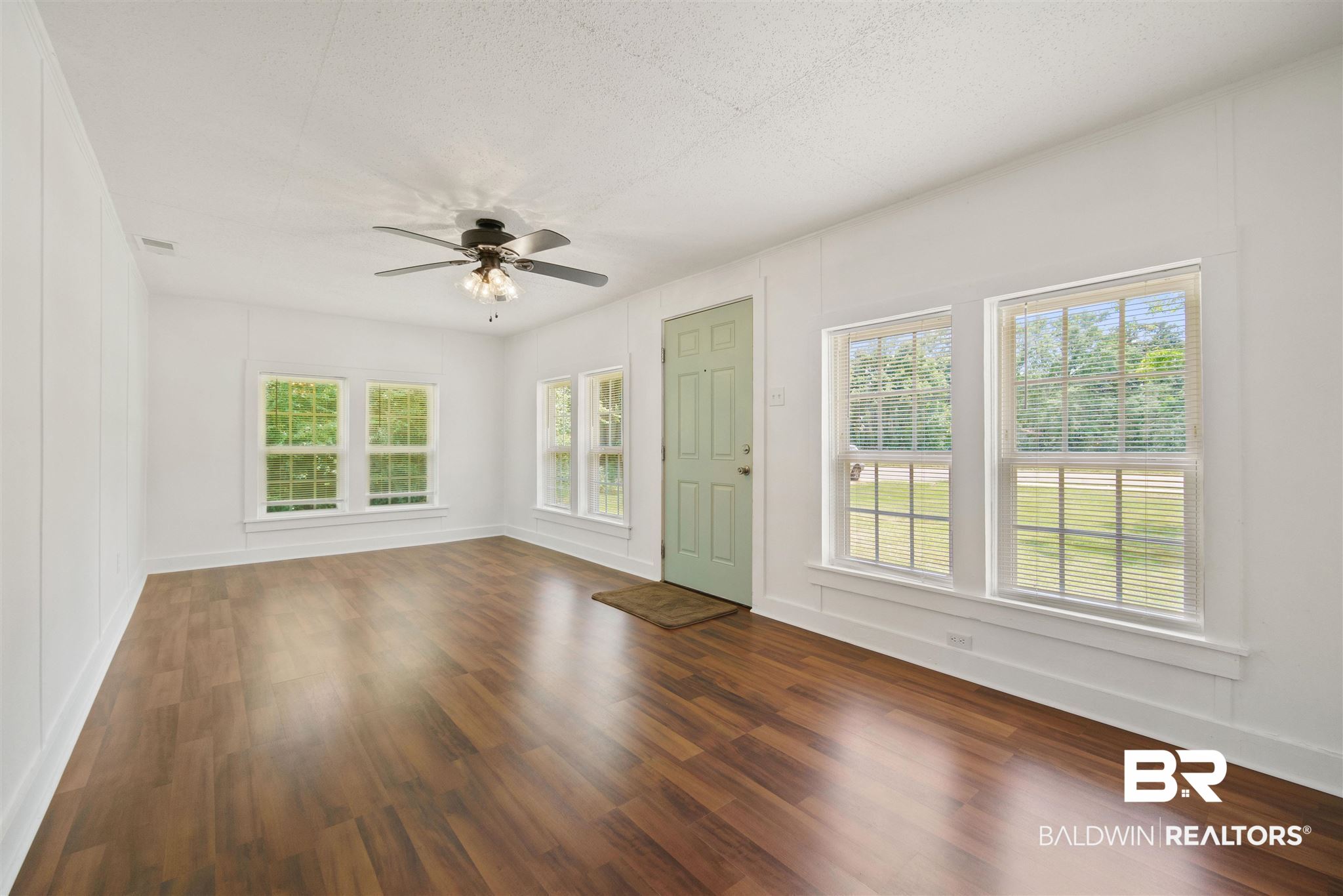 1604 Hand Avenue Bay Minette, AL 36507 - Photo 4 of 27