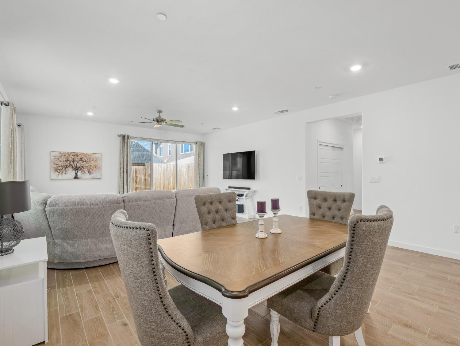 2682 Highland Avenue Clovis, CA 93619 - Photo 9 of 29 a view of a dining room with furniture