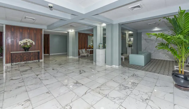 $557,000 | 2860 South Ocean Boulevard, Unit 311, Palm Beach, FL 33480