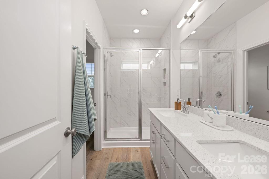 9100 Bluedale Road, Unit BEECHWOOD Charlotte, NC 28216 - Photo 24 of 48