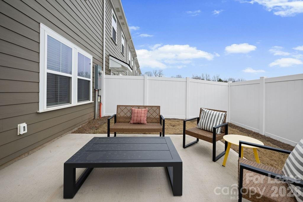 9100 Bluedale Road, Unit BEECHWOOD Charlotte, NC 28216 - Photo 38 of 48