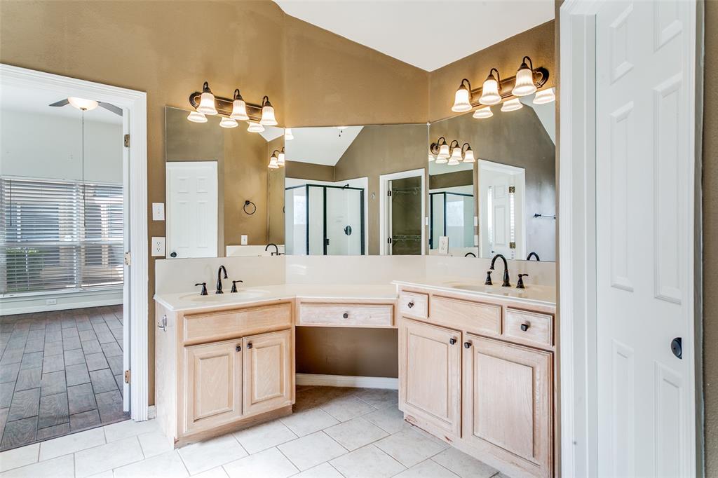 4015 Midrose Trail Dallas, TX 75287 - Photo 18 of 25