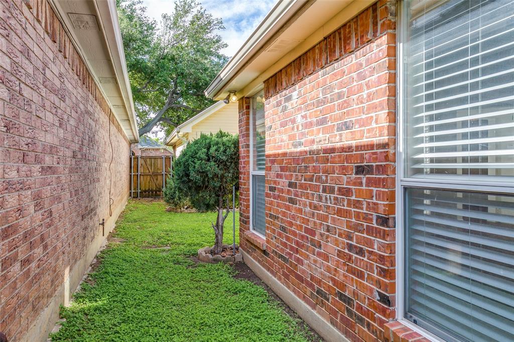 4015 Midrose Trail Dallas, TX 75287 - Photo 23 of 25