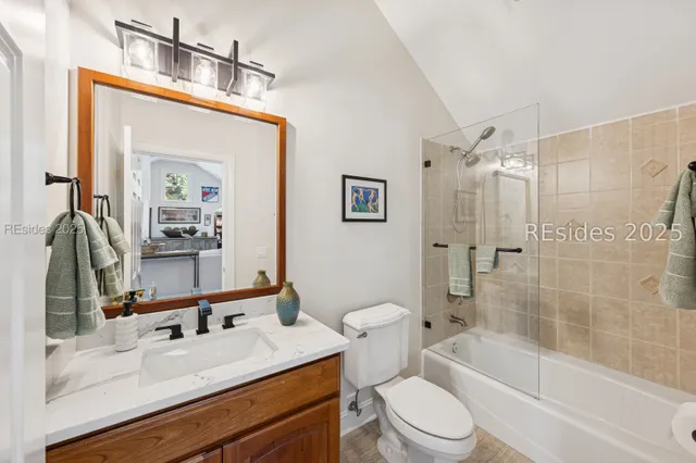 $895,000 | 42 Newberry Court, Bluffton, SC 29910