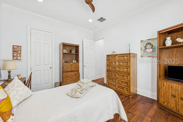 $895,000 | 42 Newberry Court, Bluffton, SC 29910