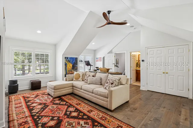 $895,000 | 42 Newberry Court, Bluffton, SC 29910