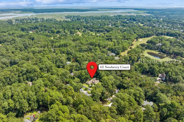 $895,000 | 42 Newberry Court, Bluffton, SC 29910