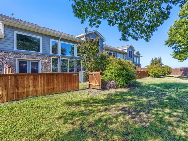 $305,000 | 10028 Dryden Lane, Plano, TX 75025