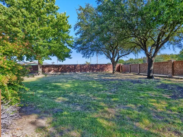 $305,000 | 10028 Dryden Lane, Plano, TX 75025