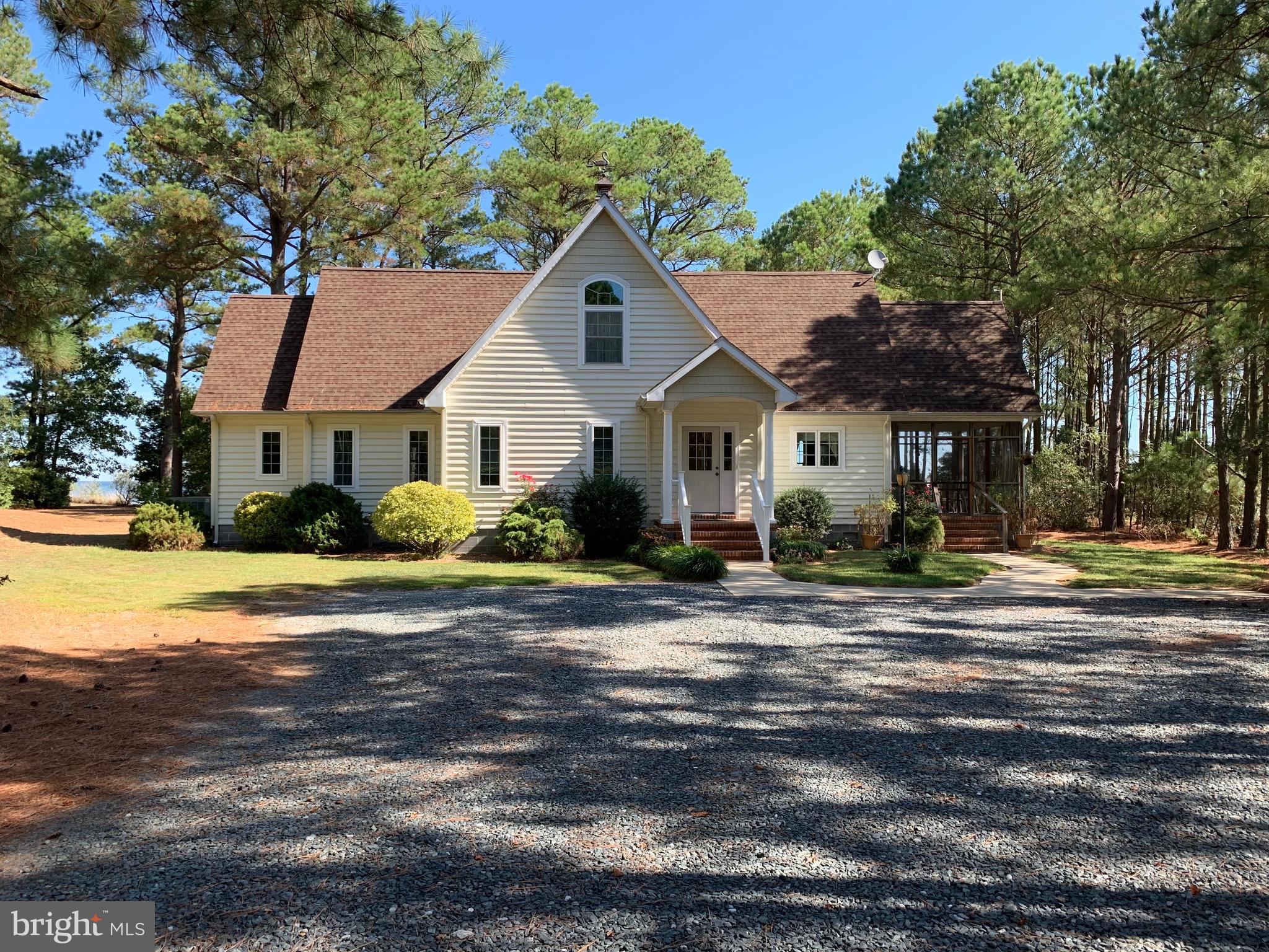 1025 River Point Road Cambridge, MD 21613 - Photo 1 of 8 Gallery Image 1