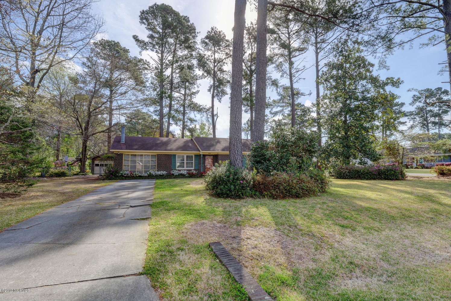 802 Spring Valley Road Wilmington, NC 28405 - Photo 1 of 27 802 Spring Valley Rd-large-001-7-P150054