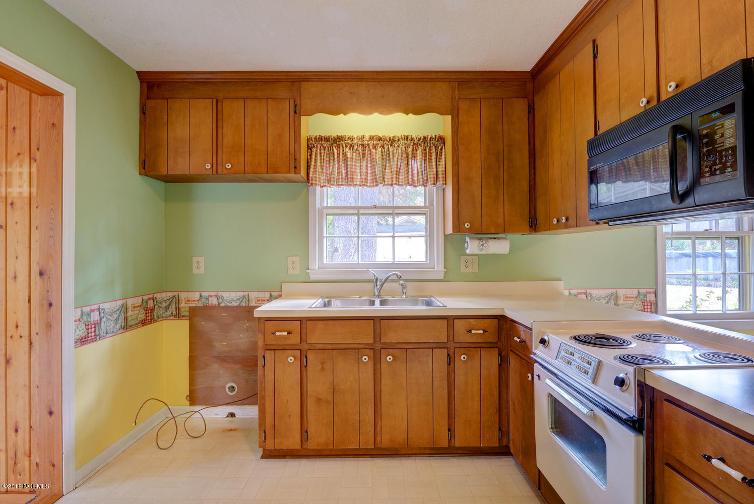 802 Spring Valley Road Wilmington, NC 28405 - Photo 12 of 27 802 Spring Valley Rd-large-012-25-P15006