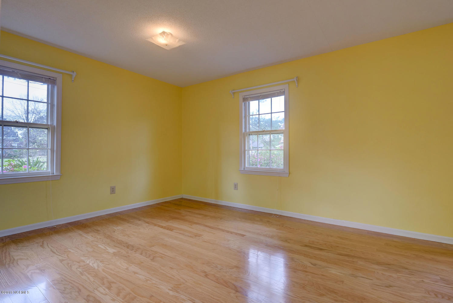 802 Spring Valley Road Wilmington, NC 28405 - Photo 16 of 27 802 Spring Valley Rd-large-016-9-P150071