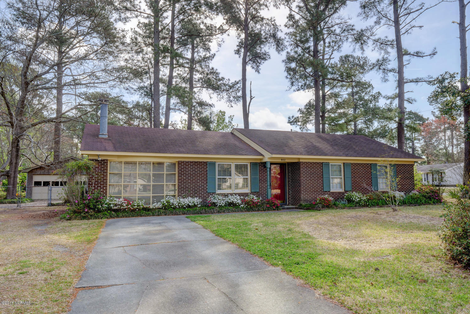 802 Spring Valley Road Wilmington, NC 28405 - Photo 2 of 27 802 Spring Valley Rd-large-002-15-P15005