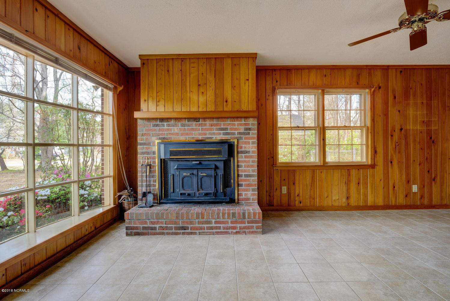 802 Spring Valley Road Wilmington, NC 28405 - Photo 7 of 27 802 Spring Valley Rd-large-007-3-P150062