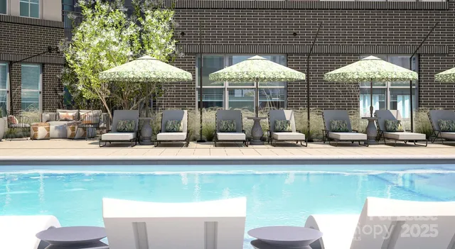 $2,560 | 515 Royal Court, Unit B1, Charlotte, NC 28202