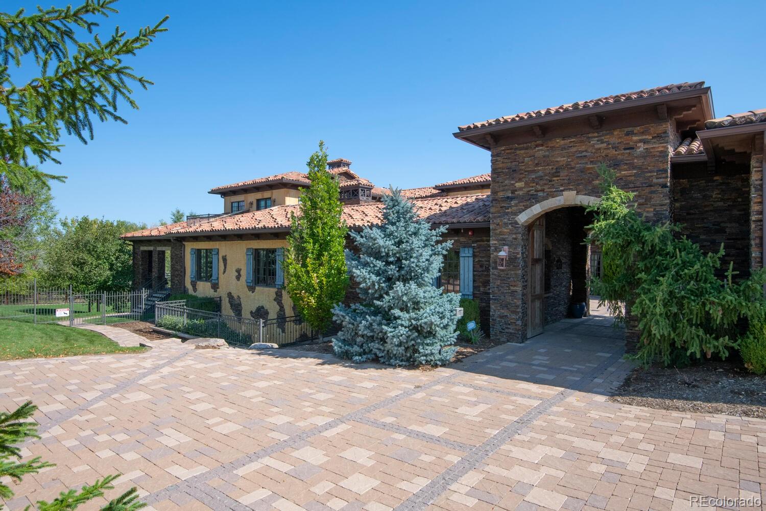 6840 Goldbranch Drive Niwot, CO 80503 - Photo 3 of 39