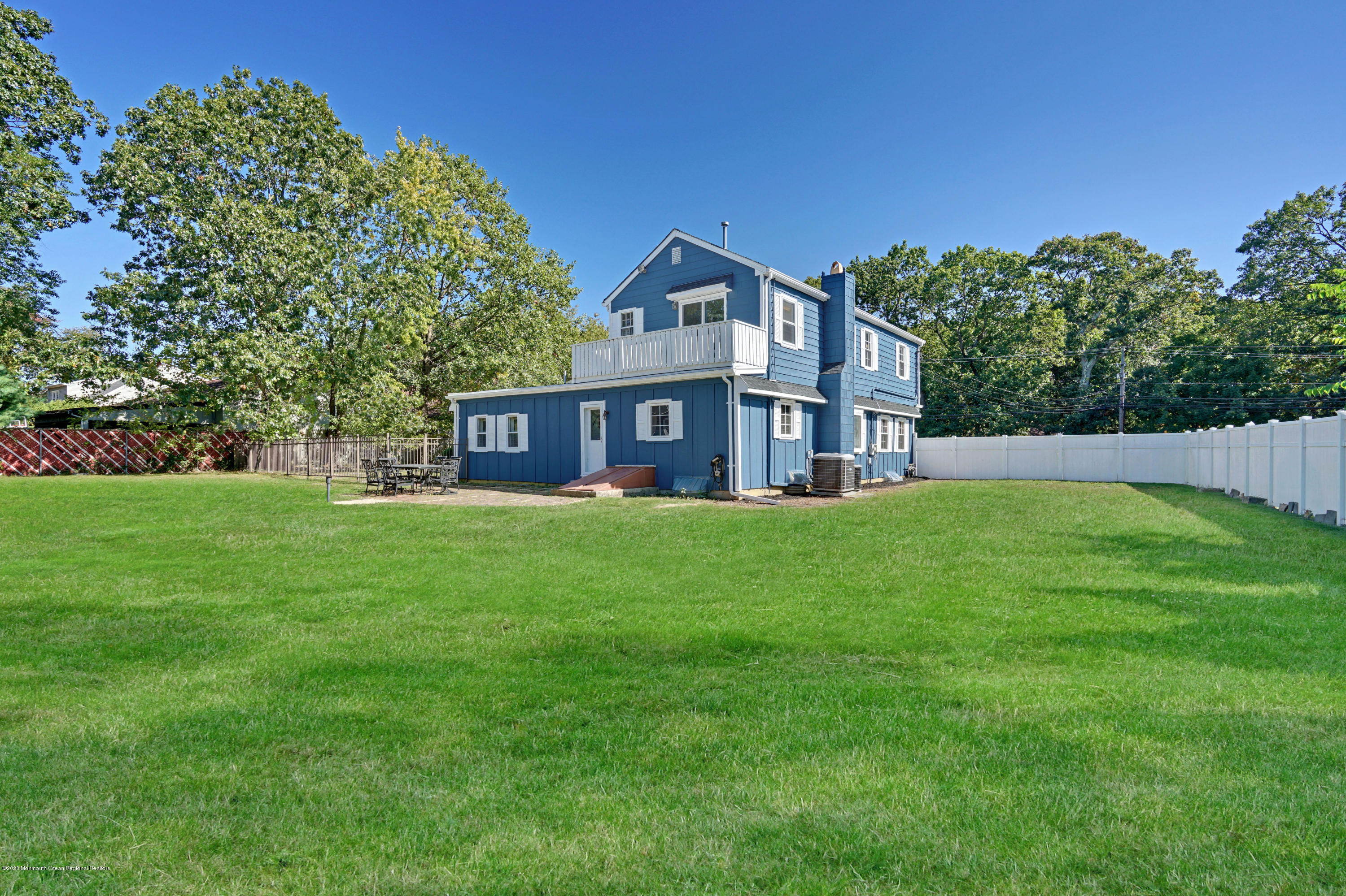 241 Lloyd Road Aberdeen, NJ 07747 - Photo 54 of 61 064_dsc09492-dsc09496_1