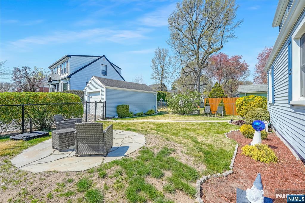 170 West Spring Valley Avenue Maywood, NJ 07607 - Photo 22 of 24