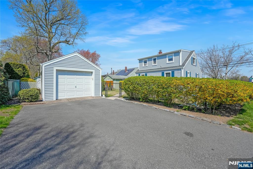 170 West Spring Valley Avenue Maywood, NJ 07607 - Photo 24 of 24