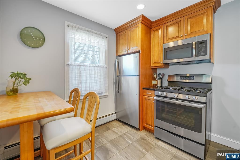 170 West Spring Valley Avenue Maywood, NJ 07607 - Photo 10 of 24