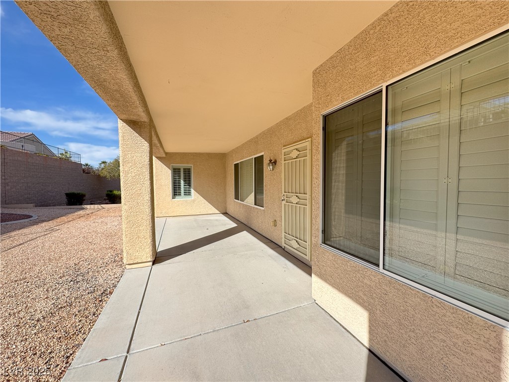 3013 Hartsville Road Henderson, NV 89052 - Photo 10 of 43 View of patio / terrace with fence