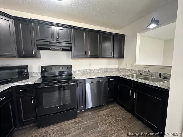 $239,900 | 1514 St Joe Court, Unit 1514, Sellersburg, IN 47172