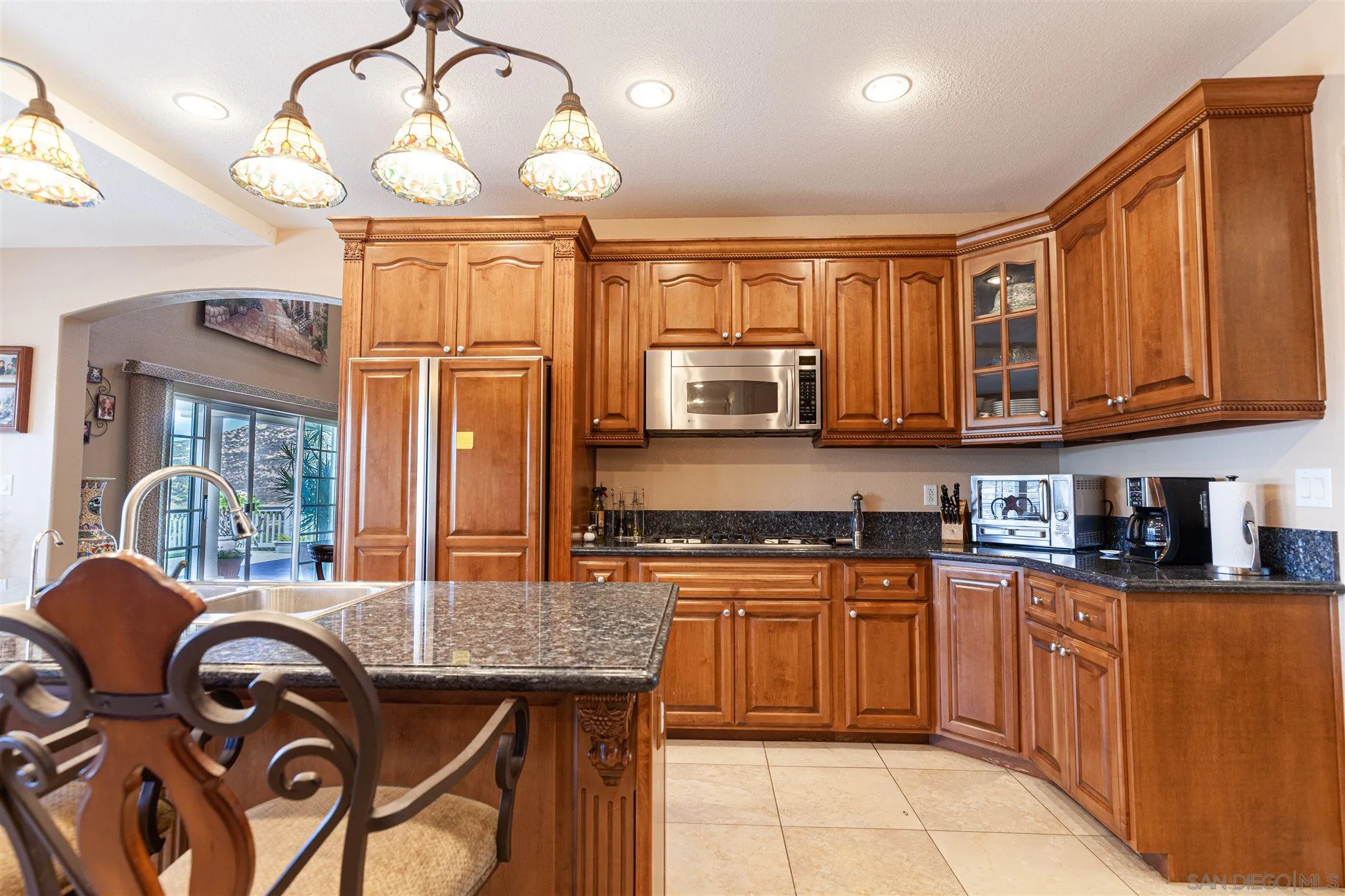 611 Alpine View Way Alpine, CA 91901 - Photo 3 of 27 Gallery Image 3