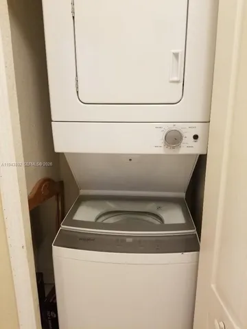 $1,700 | 1663 Southeast 27th Drive, Unit 202, Homestead, FL 33035